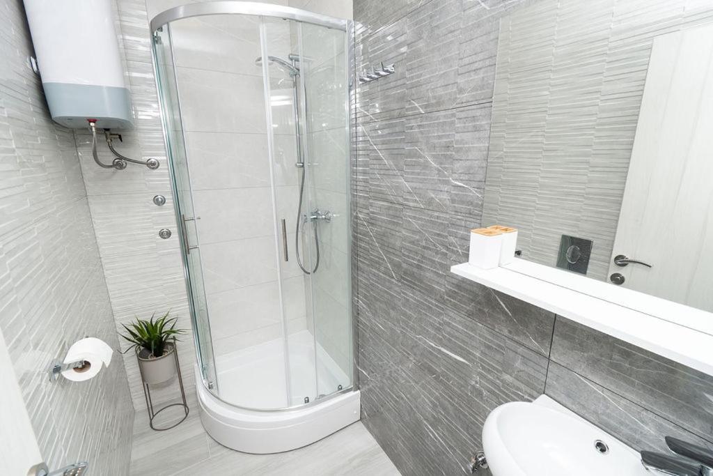Apartments Grubisic - Sibenik - Parking Included 客房 照片